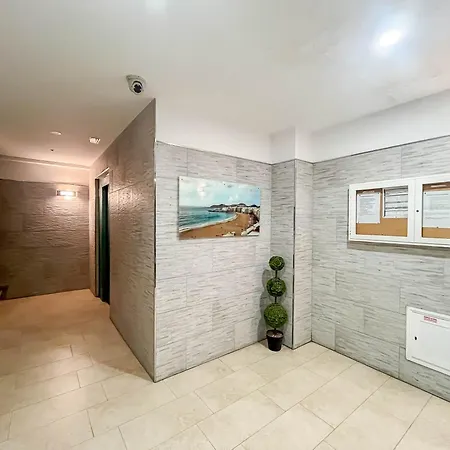 Apartment A 20 M A Pie De La Playa Canteras Salvador Cuyas Las Palmas / Gran Canaria
